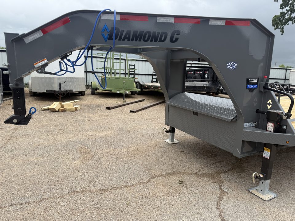 New 2026 Diamond C Trailers FMAX207 102X25MR Gooseneck Bodies