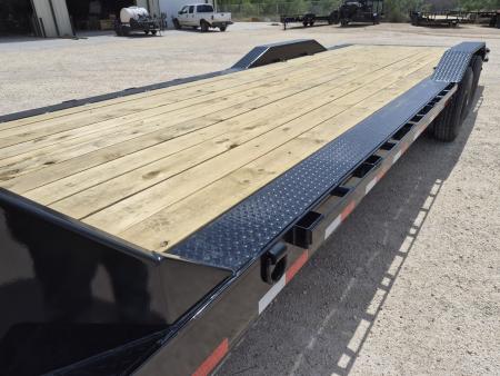 New 2026 Load Trail 102"x 26' 16K Gooseneck Carhauler
