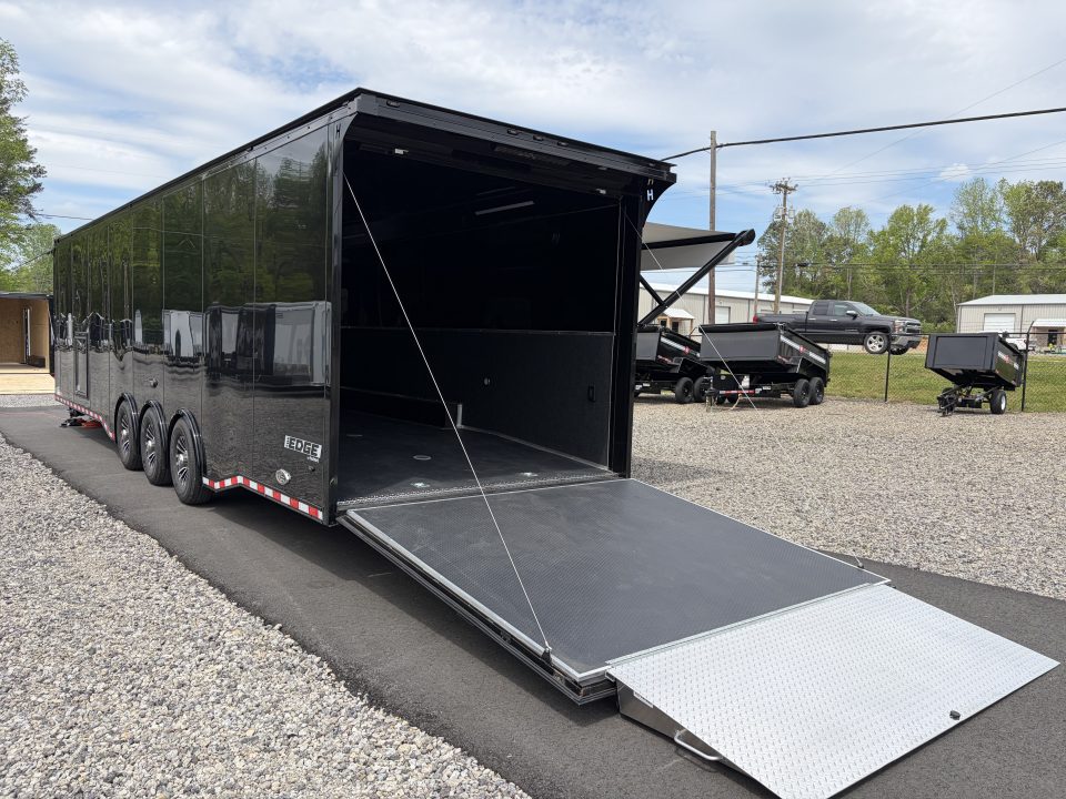 New 2026 Haulmark 34 Bathoom Race Trailer, Air Prep PKG, Awning, Polycor, Insulated, Window, 54" ALX Slide Out Step, A/C + Heat
