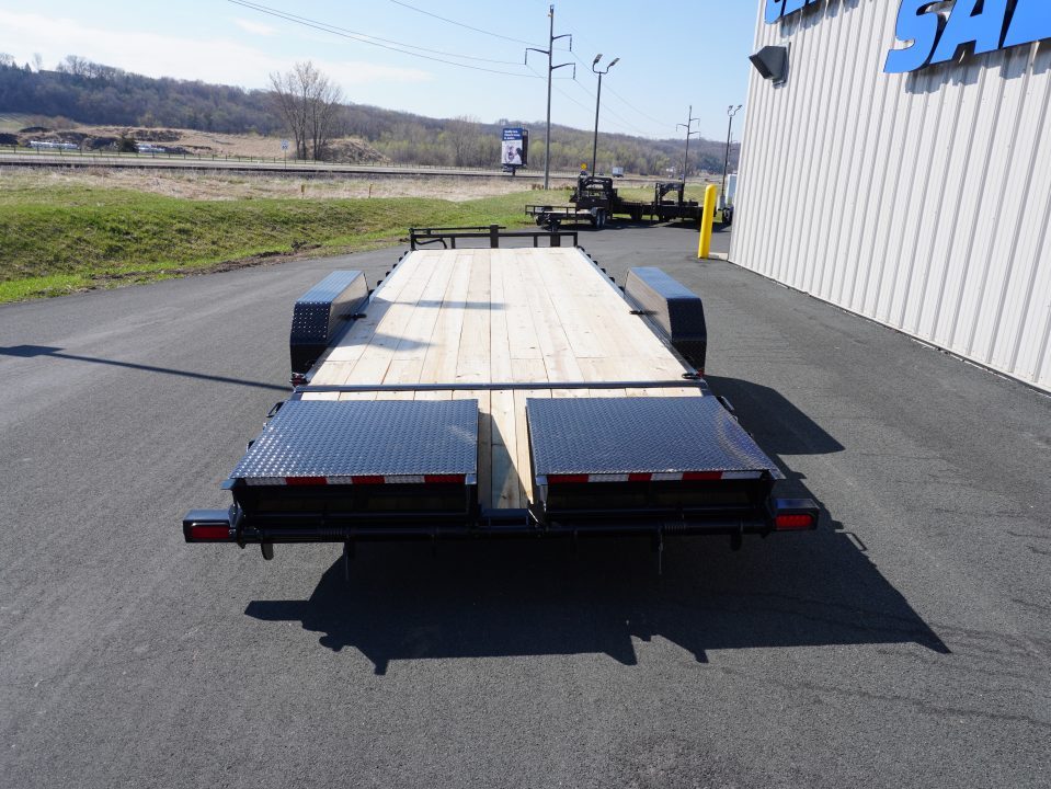 New 2026 PJ Trailers 24ft Equipment Trailer Equipment Trailer