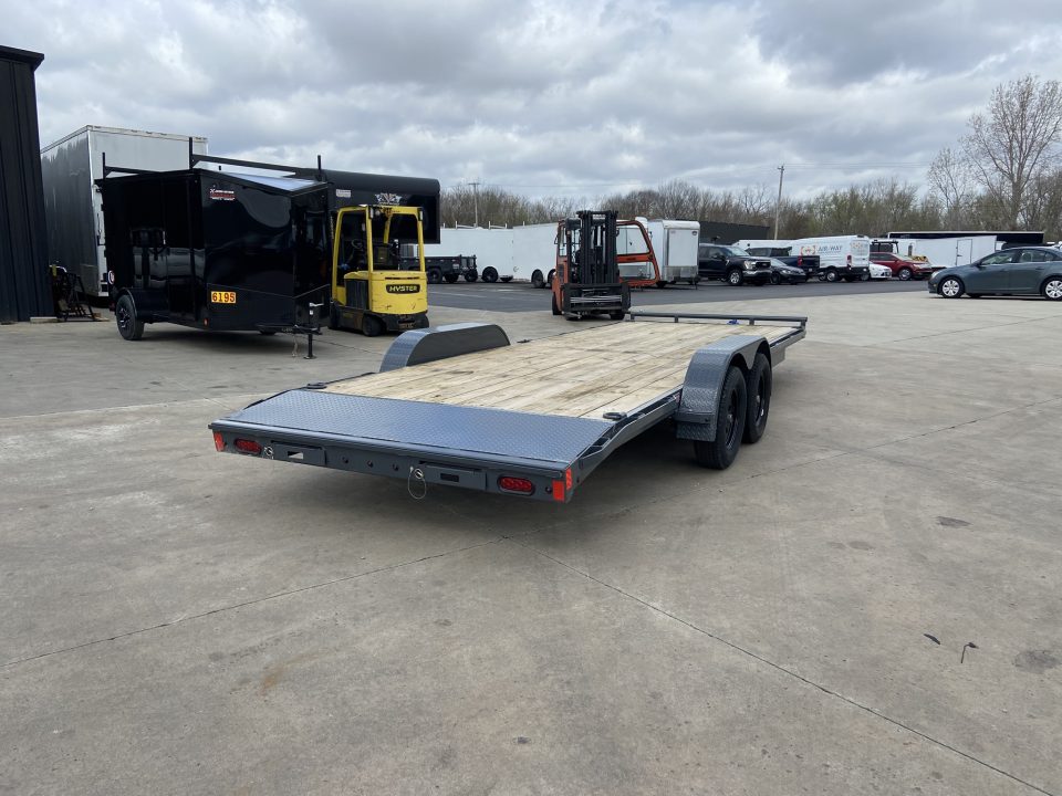 New Lamar Trailers LM 83"X22' Car Hauler