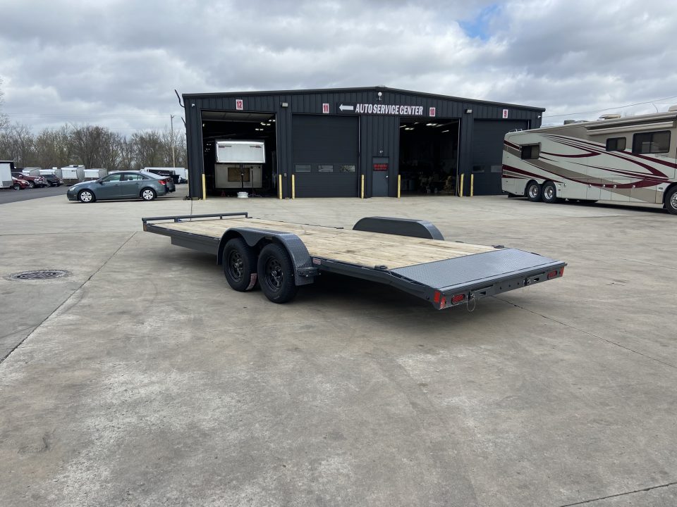 New Lamar Trailers LM 83"X22' Car Hauler