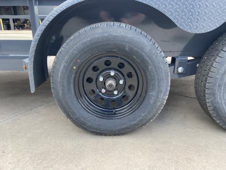 New Lamar 83"X16' UC 7K Utility Trailer