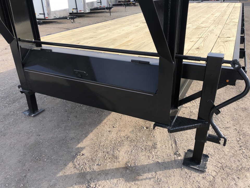 New 2026 Road Boss 32' Tandem Axle Gooseneck Combo Dove with 8ks Equipment Trailer