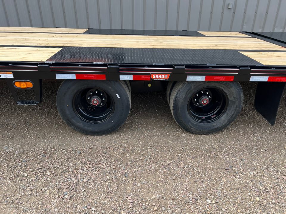 New 2026 Diamond C Trailers 32' FMAX212MR Gooseneck Flatbed Trailer