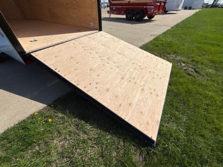 New 2026 SOUTHLAND TRAILER CORP. LCHT35-718V-86R Cargo / Enclosed Trailer