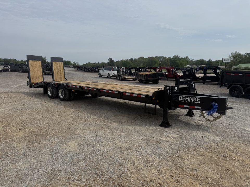 New 2026 Behnke 102"x31' 20 TON Pintle Hitch Tag Trailer *AIR RAMPS*
