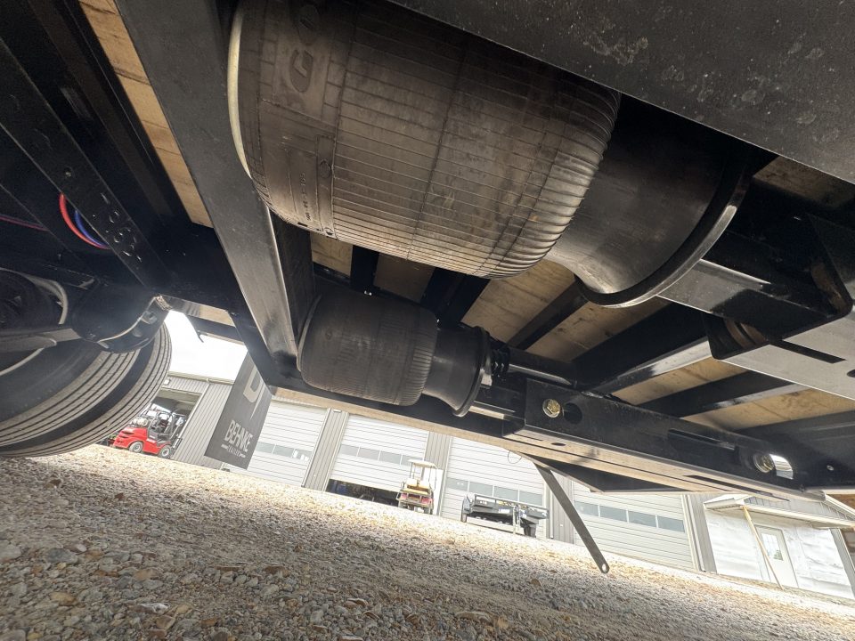 New 2026 Behnke 102"x31' 20 TON Pintle Hitch Tag Trailer *AIR RAMPS*