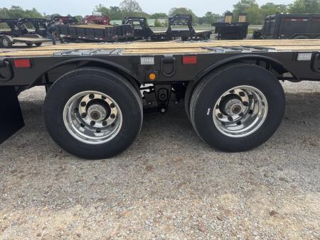 New 2026 Behnke 102"x31' 20 TON Pintle Hitch Tag Trailer *AIR RAMPS*