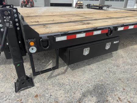 New 2026 Behnke 102"x31' 20 TON Pintle Hitch Tag Trailer *AIR RAMPS*
