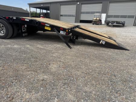 New 2026 Behnke 102"x31' 20 TON Pintle Hitch Tag Trailer *AIR RAMPS*