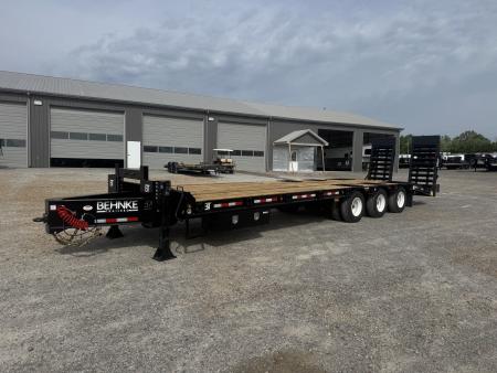 New 2026 Behnke 102 x33' 25 TON Pintle Hitch Trailer *AIR RAMPS*