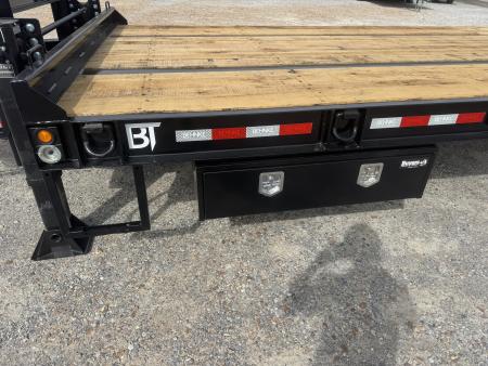 New 2026 Behnke 102"x33' 25 TON Pintle Hitch Trailer *AIR RAMPS*