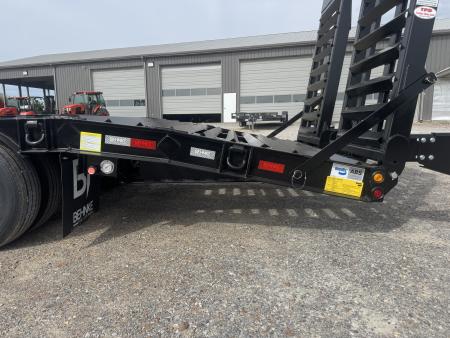 New 2026 Behnke 102"x33' 25 TON Pintle Hitch Trailer *AIR RAMPS*