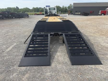 New 2026 Behnke 102"x33' 25 TON Pintle Hitch Trailer *AIR RAMPS*