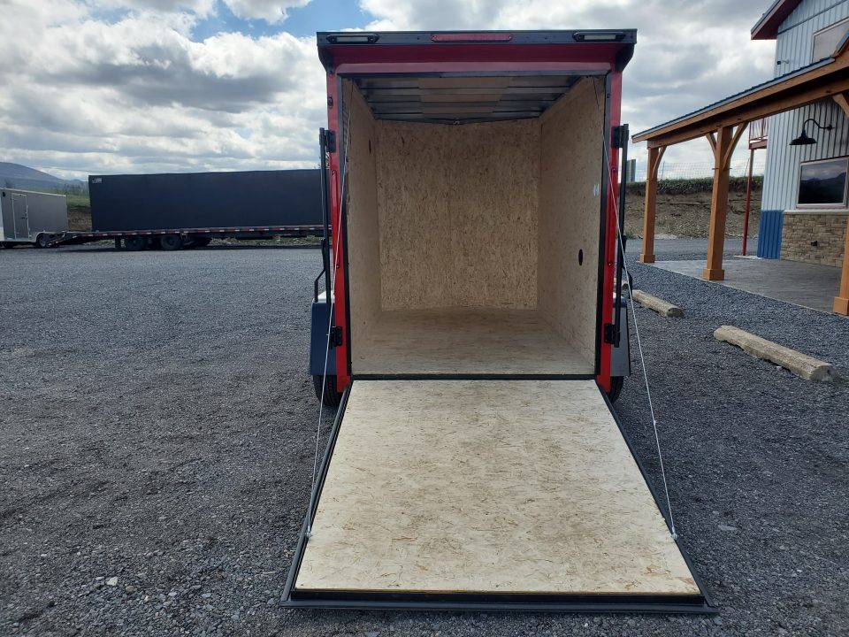 New 2026 Look Trailers ST DLX Cargo / Enclosed Trailer / 5'X8' / 2990GVWR