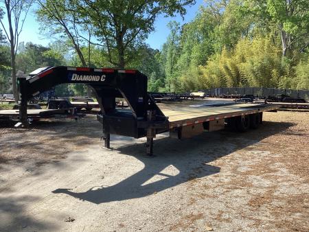 New 2026 Diamond C Trailers FMAX210HDT32X102 Deckover Trailer