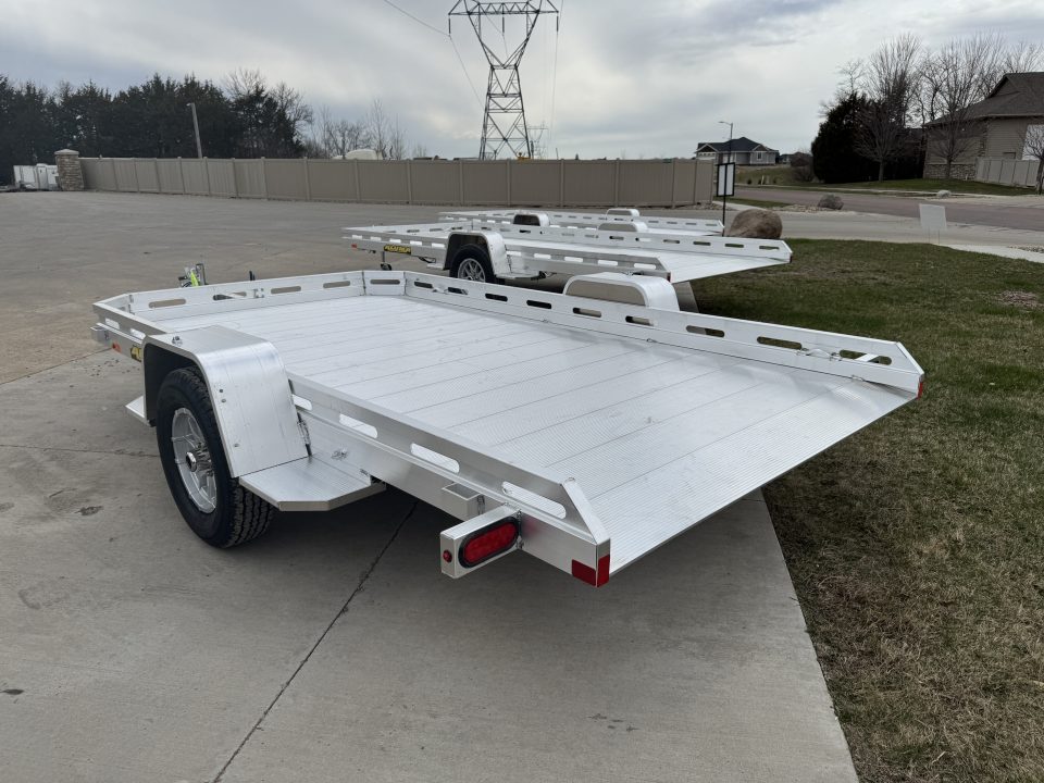 New 2027 Aluma 7712H Tilt Tilt Trailer