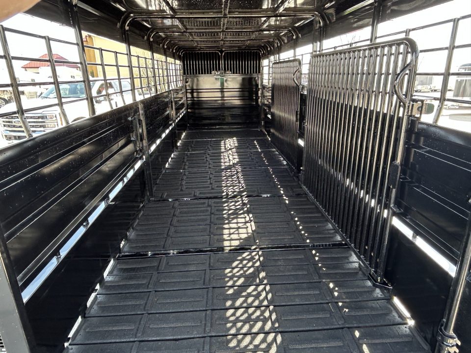 New 2026 Amasca GS24 Stock Trailer