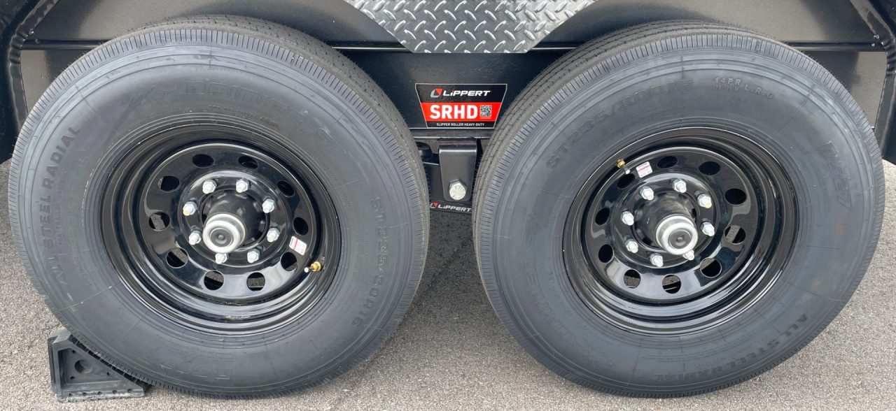 New Diamond C 14' LPT 207 Dump Trailer: Metallic Gray, 14,900 lb (GVWR), Spare