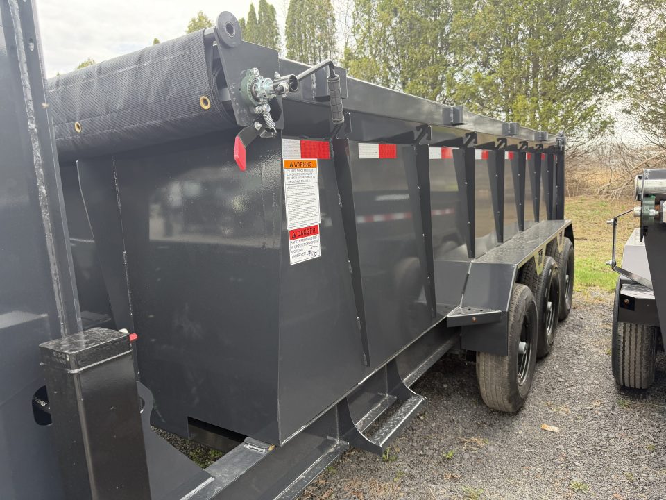 New 2026 Hillcrest Trailers 21716SGDH Dump Trailer