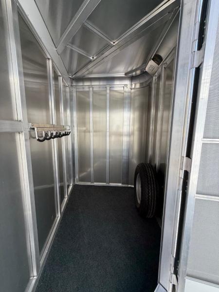 New 2026 Adam 2H Slant Mustang Horse Trailer