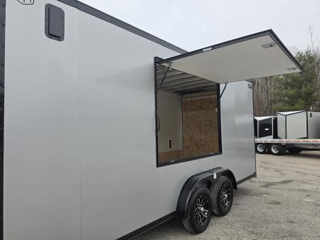 New 7.5 X 18 + 5' V NOSE SNOWMOBILE ENCLOSED ALL ALUMINUM POLY COMPOSITE EXTERIOR 2026 LIGHTNING SIDE ESCAPE DOOR