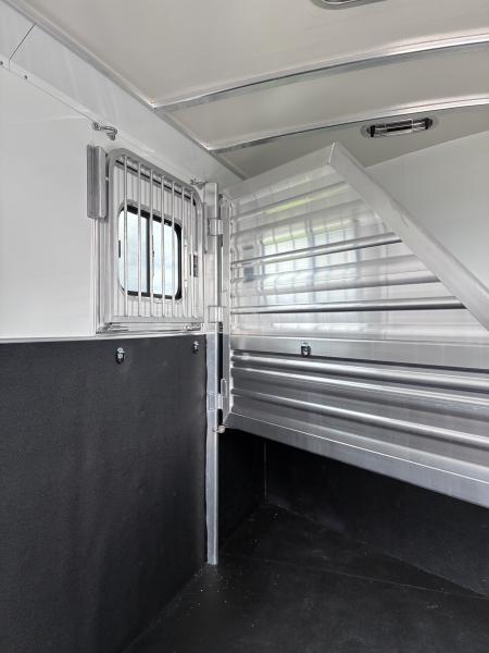 New 2027 Cimarron Trailers 2 Horse Slant Load Bumper Pull Horse Trailer