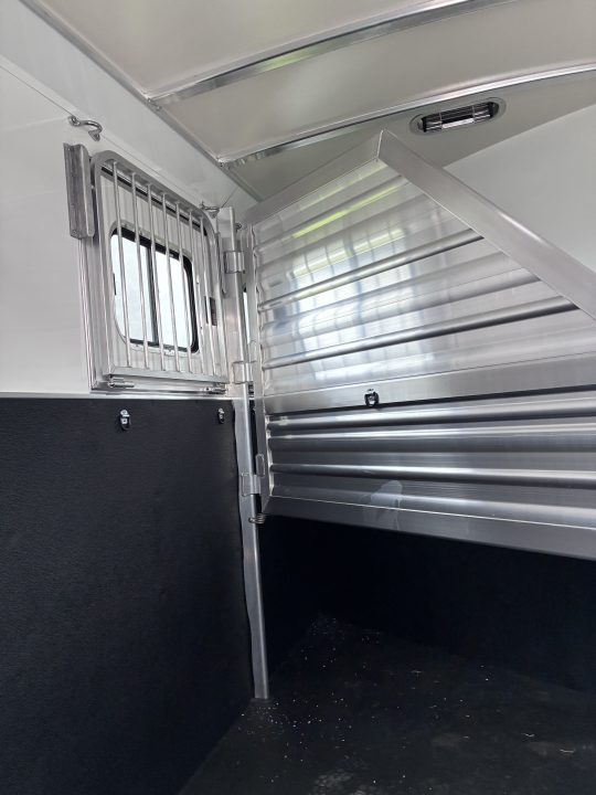 New 2027 Cimarron Trailers 2 Horse Slant Load Bumper Pull Horse Trailer