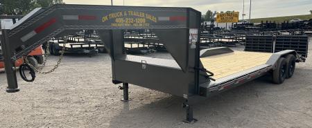 New 2026 East Texas Trailers 102"x24' Gooseneck Lowstyle w/ Drive over fenders & Mini Macho Dove Equipment Trailer