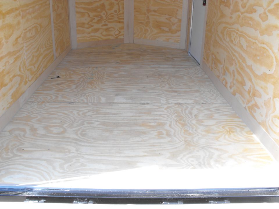 New Enclosed Trailer 7 X12 7' Int 5200 LB Axle/Brks White