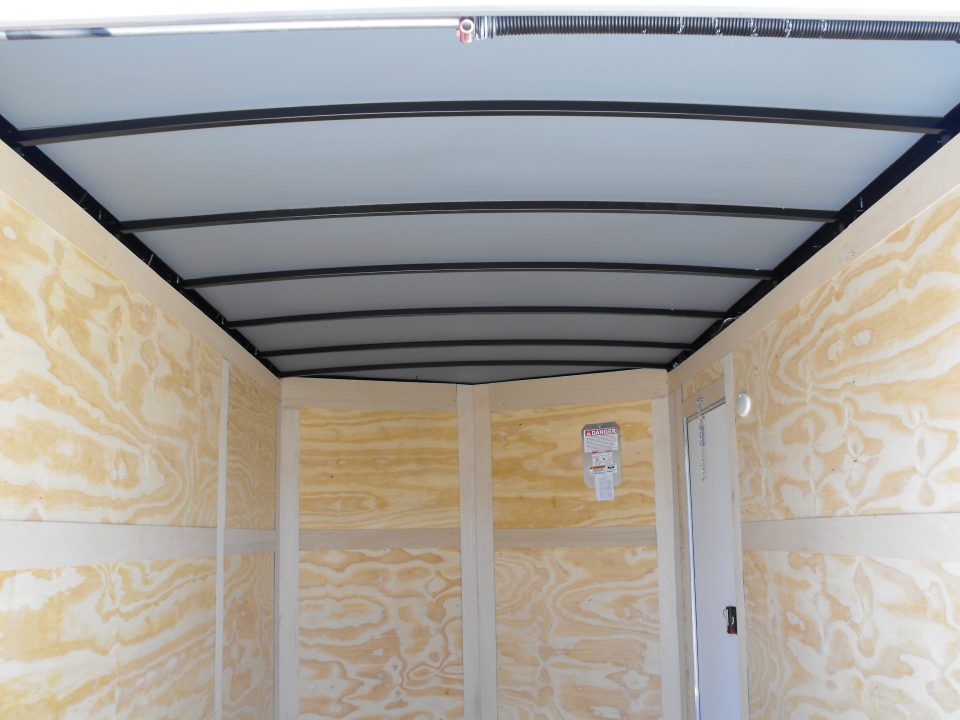 New Enclosed Trailer 7 X12 7' Int 5200 LB Axle/Brks White