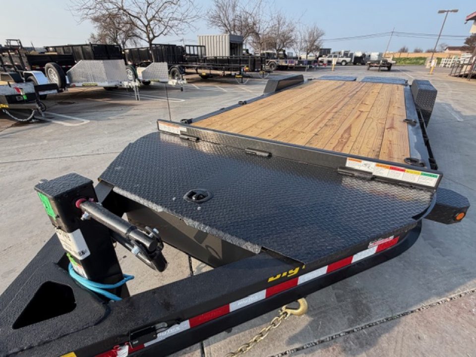New 2026 Big Tex Trailers 14EH-20D3A-MR 7FT X 20FT 15.4K GVW Car Hauler