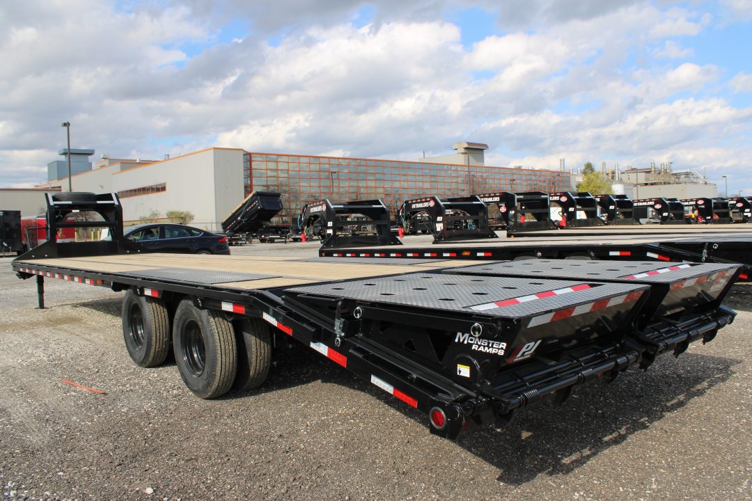 New 2026 PJ Trailers 32' MR GN 25K GVWR STOCK ID 52803 Equipment Trailer