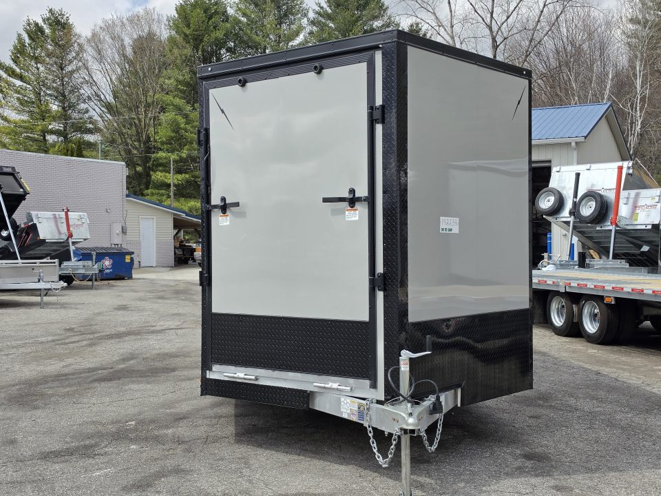 New 8'X20'+ 48" VNOSE W/RAMP CAR HAULER ENCLOSED 5200# AXLES ALL ALUMINUM LIGHTNING 2026