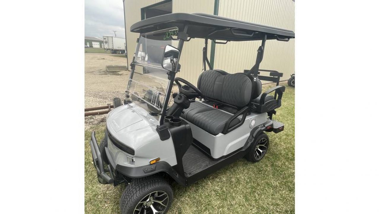 New 2026 Denago EV Nomad -GREY Golf Cart 4-Person