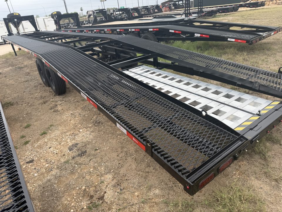 New 2026 5 Star Trailers 43ft Gooseneck 2/3 Car Hauler