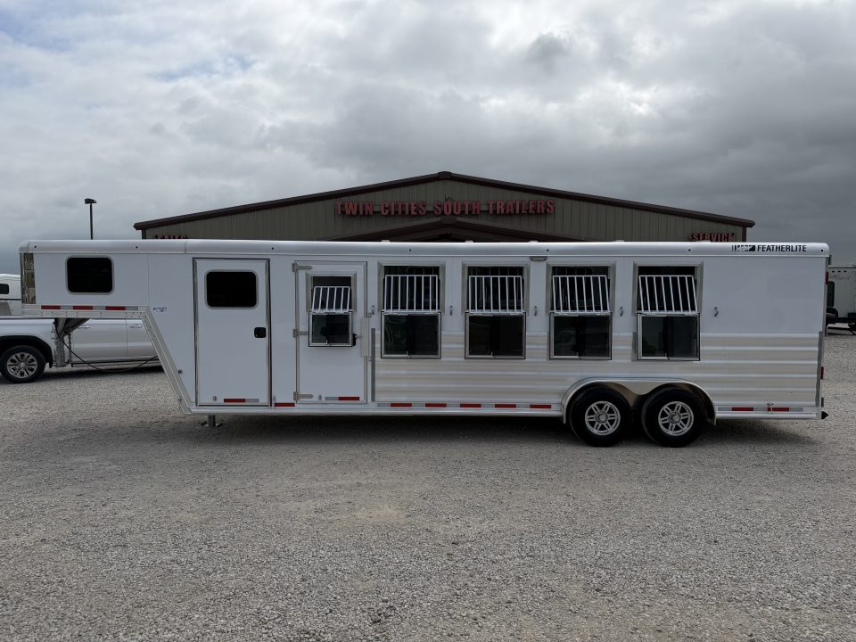 New 2026 Featherlite 5 Horse Gooseneck Horse Trailer