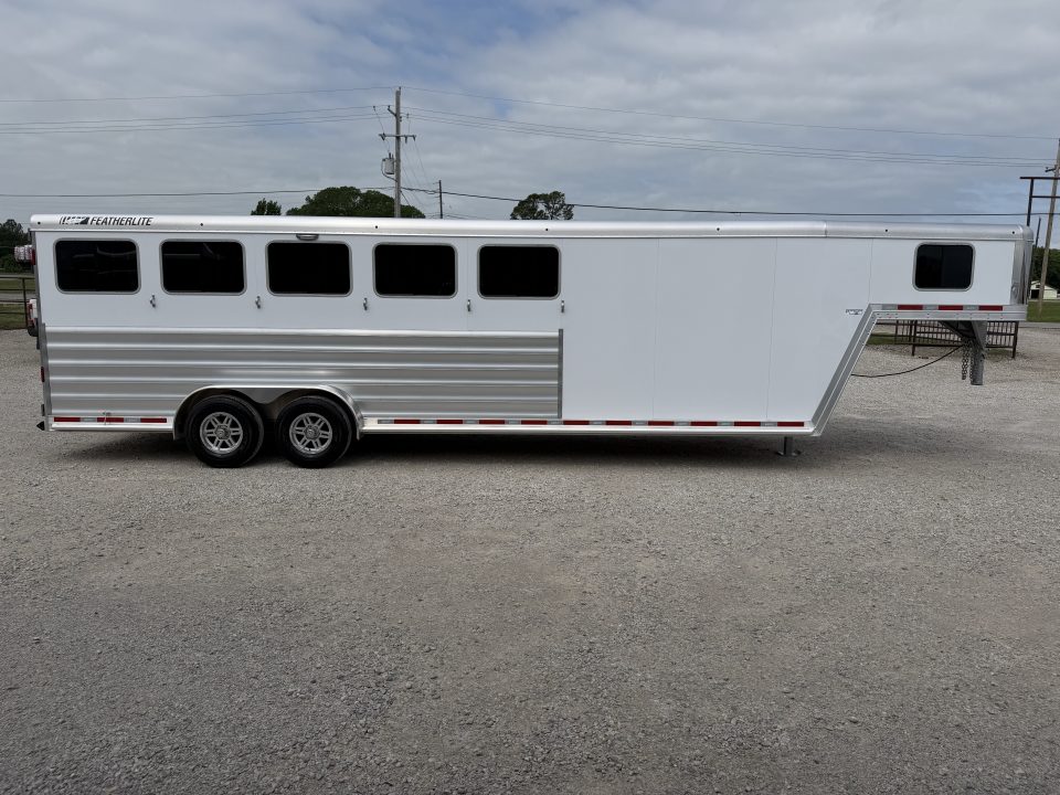 New 2026 Featherlite 5 Horse Gooseneck Horse Trailer