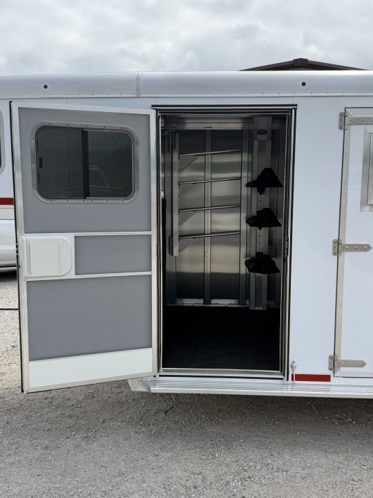 New 2026 Featherlite 5 Horse Gooseneck Horse Trailer