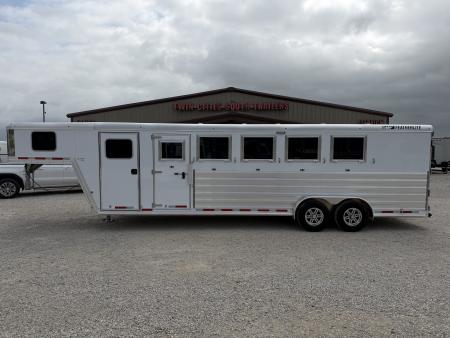 New 2026 Featherlite 5 Horse Gooseneck Horse Trailer