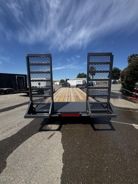 New 2026 Lamar Trailers EQ-TDM Equipment Trailer