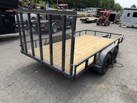New Lamar Utility 83x14 7k w/ Single Brake & SQ Tube Top Rail
