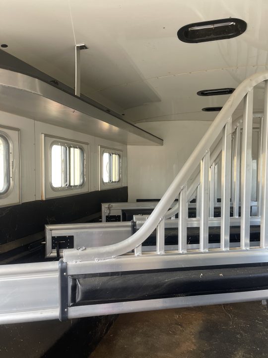 Used 2016 4-Star Trailers 4H REVERSE SIDE LOAD Horse Trailer