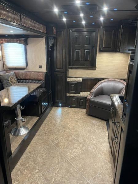 Used 2016 4-Star Trailers 4H REVERSE SIDE LOAD Horse Trailer