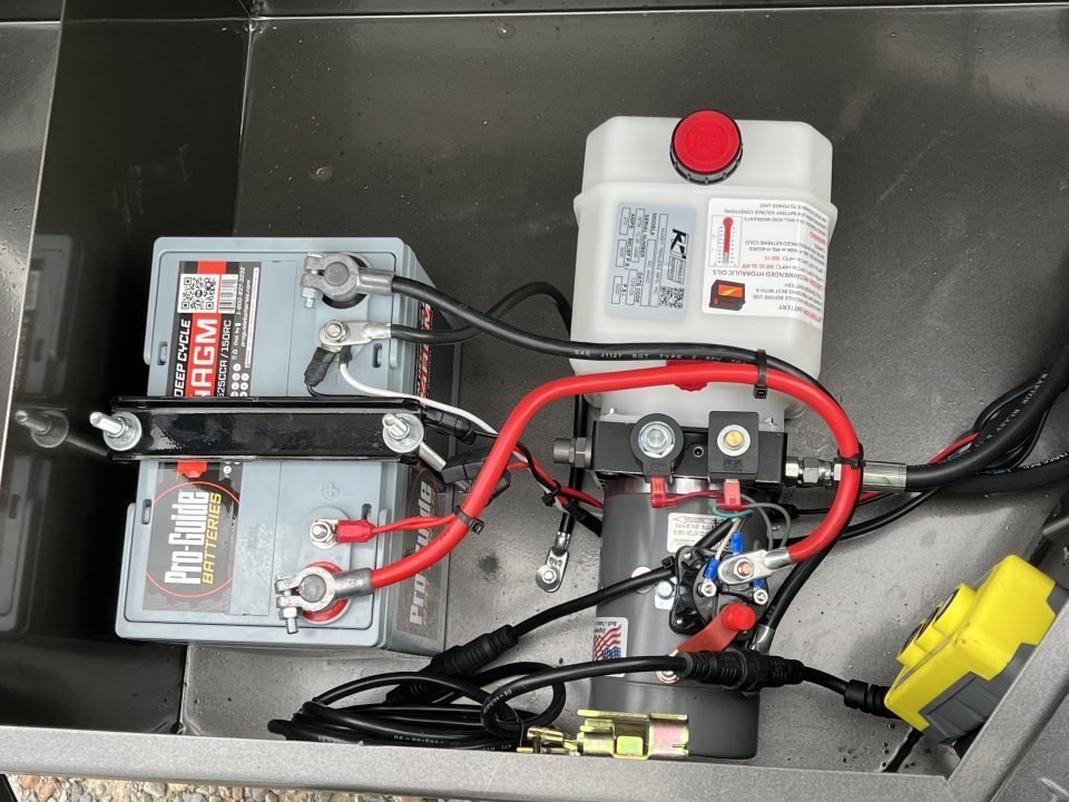 New 2026 MAXXD Dump Trailer | 83" x 14' | 14K GVWR