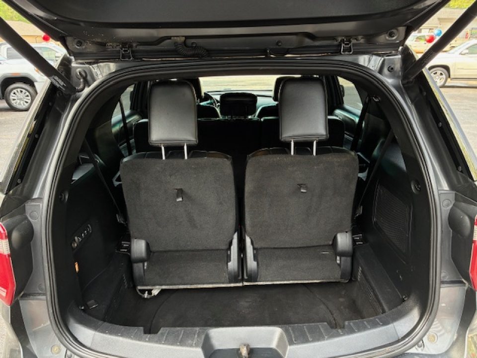 Used 2016 Ford Explorer Platinum SUV