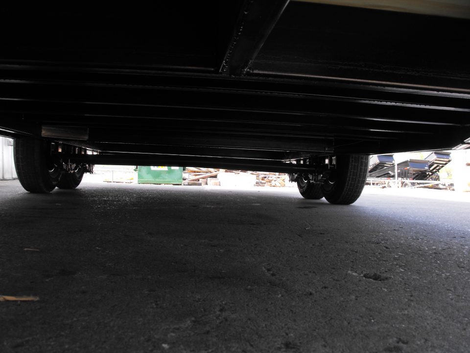 New Enclosed Cargo 8.5 x 18 Dove Ramp 7' I nt 10400 Gvwr