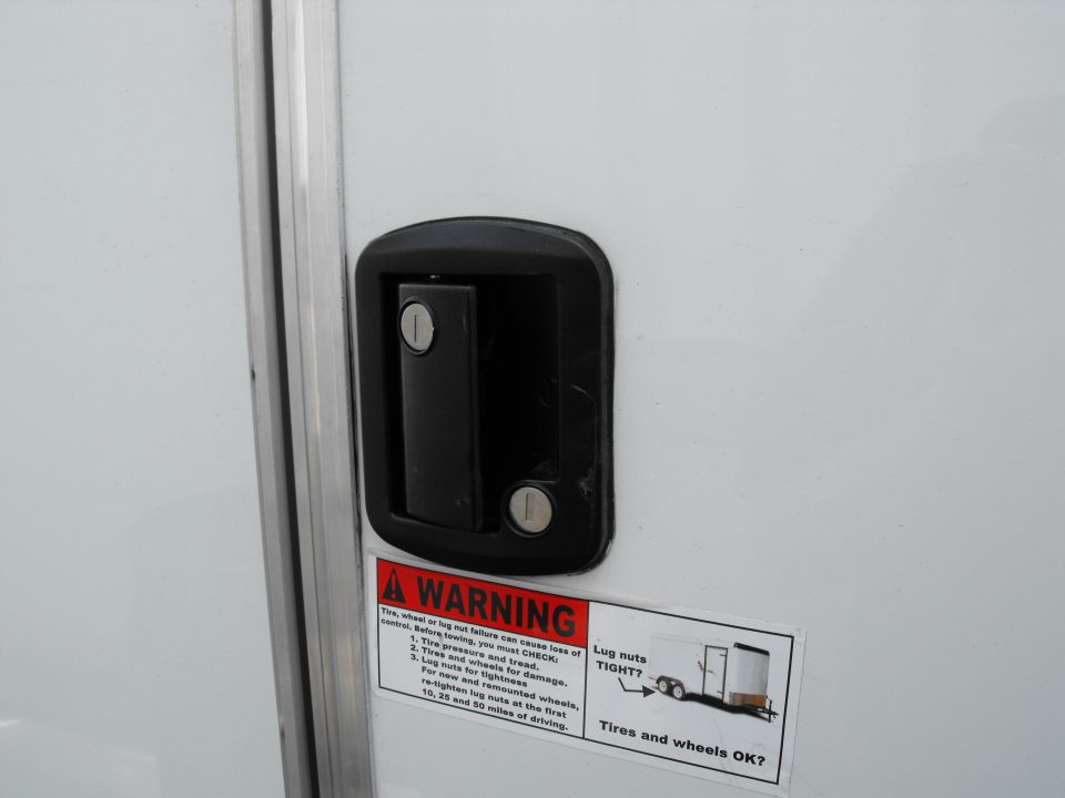 New Enclosed Cargo 8.5 x 18 Dove Ramp 7' I nt 10400 Gvwr