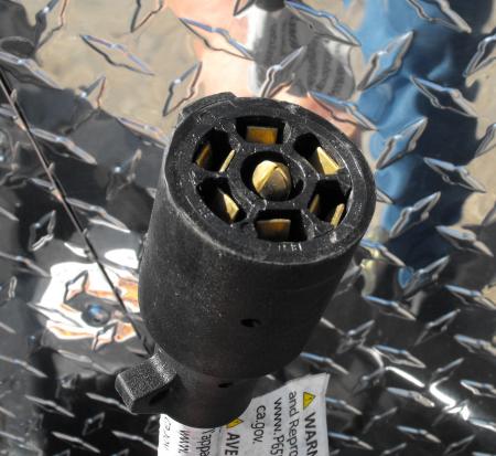 New Enclosed Cargo 8.5 x 18 Dove Ramp 7' I nt 10400 Gvwr